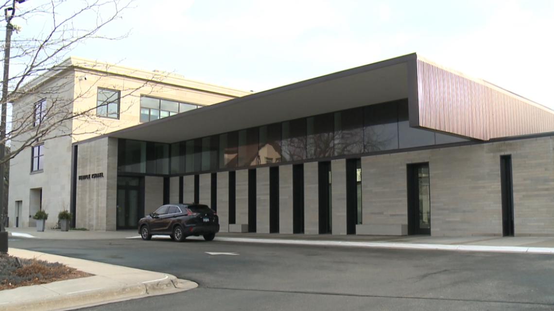 Man arrested following threatening calls to Temple Israel [Video]