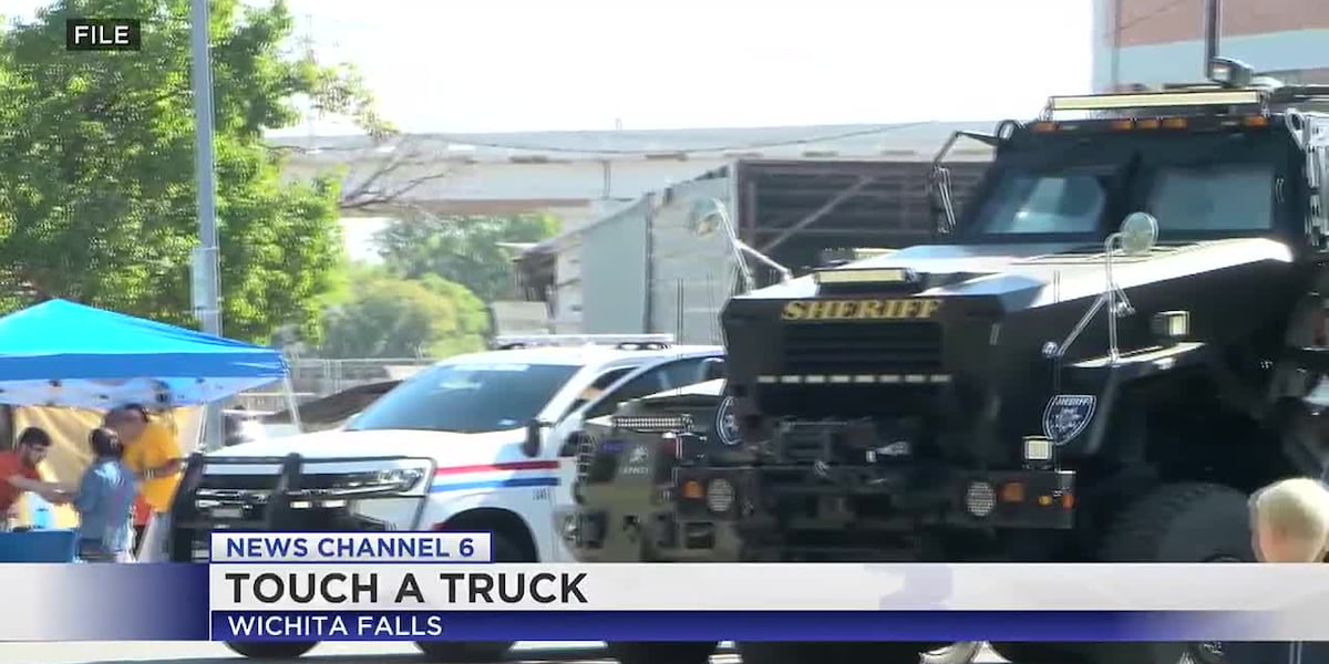 Wichita Falls Public Library’s 4th annual “Touch-A-Truck” [Video]