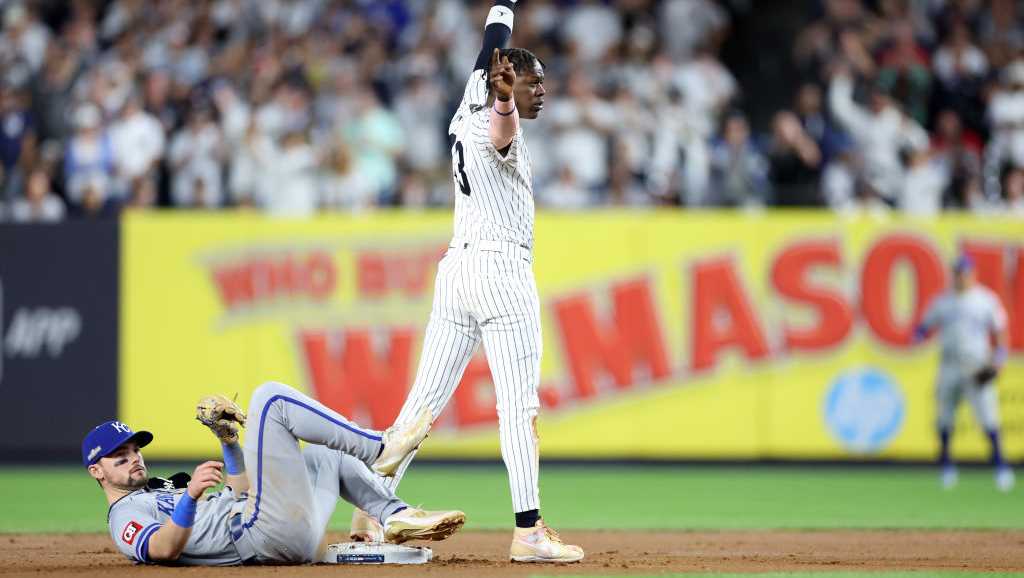 No clear angle to reverse Yankees stolen base [Video]