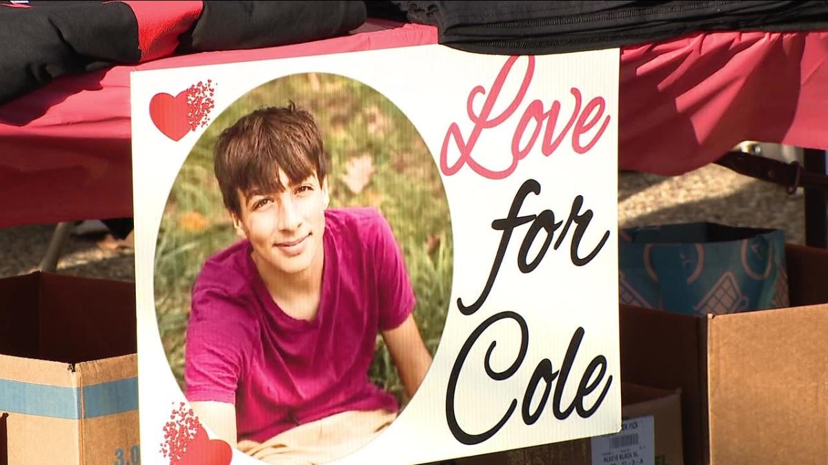 Teen crash victim honored by family, community with memorial scholarship foundation [Video]