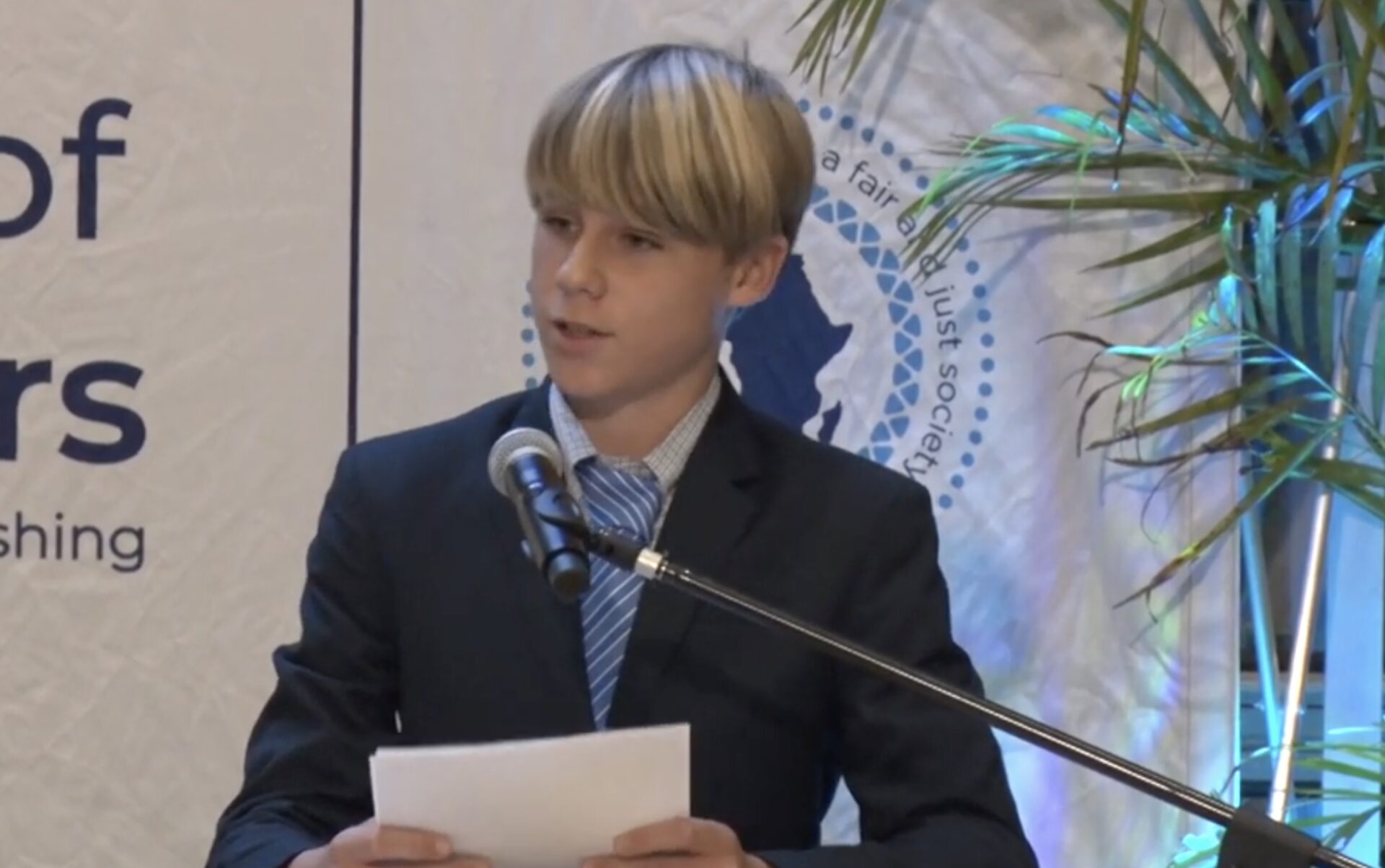 Young South African Inspires with Powerful Leadership Speech [Video]