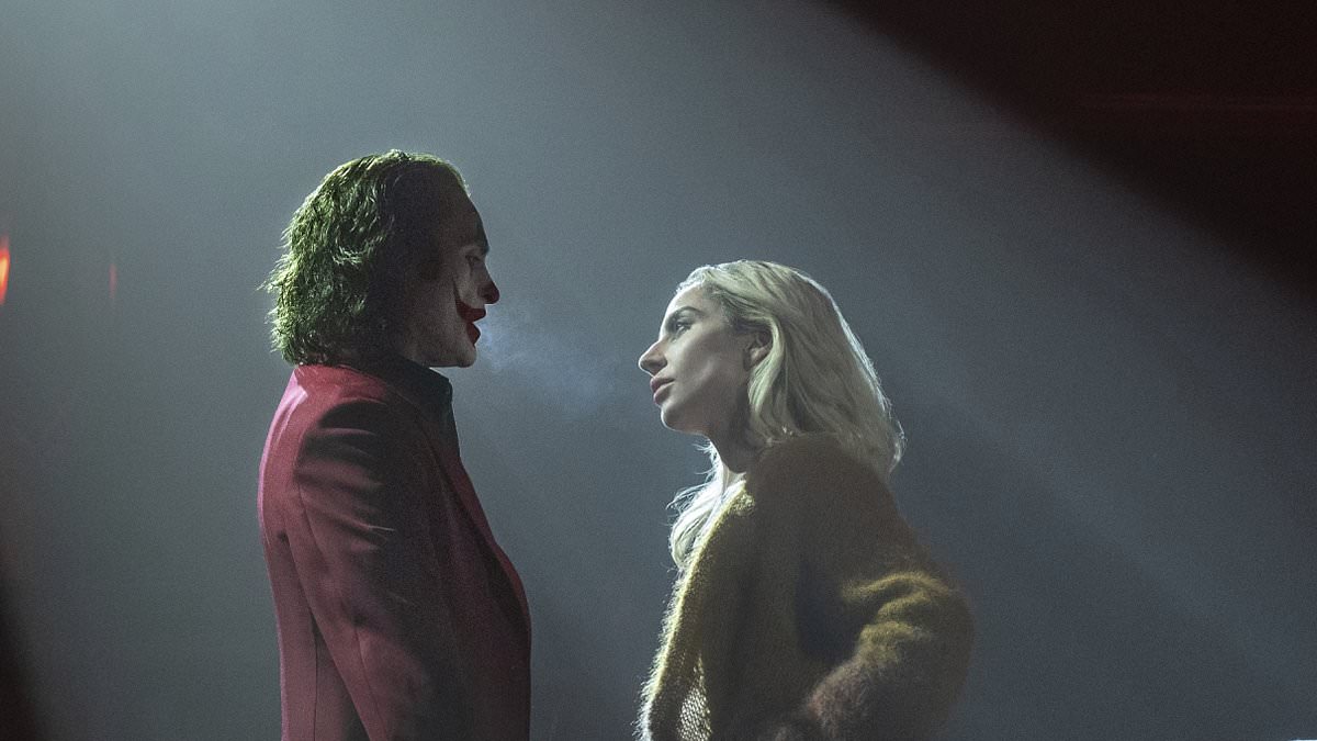 Joker 2 fans hit back against the film’s ‘universal hate’ and point out why they think it’s actually a ‘masterpiece’- as film bombs at the box office [Video]