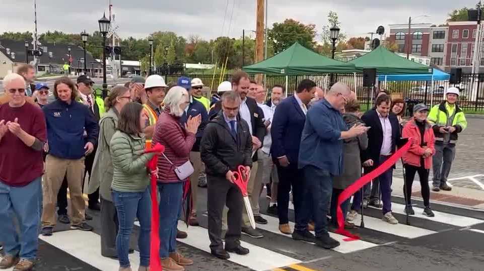 Essex Junction officials hold ribbon-cutting ceremony for Crescent Connector project [Video]