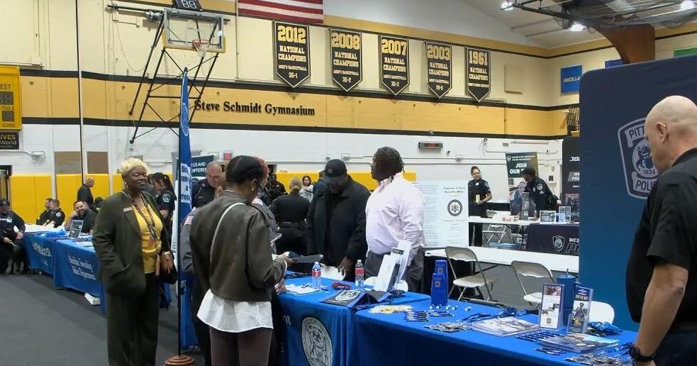 Mott Community College Hosts Criminal Justice and Corrections career fair for students and community | Community [Video]