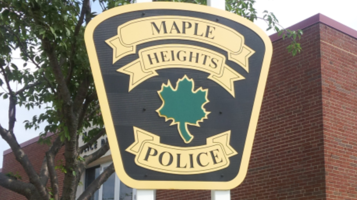 Police: Maple Heights HS student stabs another with box cutter [Video]