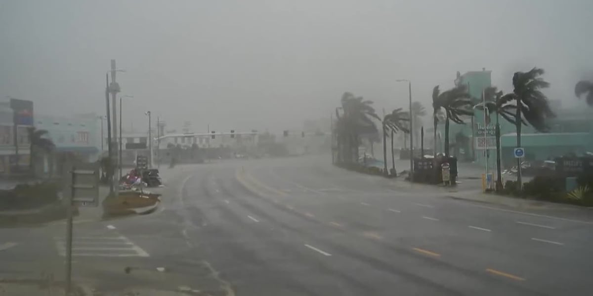 Milton hammers Florida with tornadoes, wind, rain [Video]