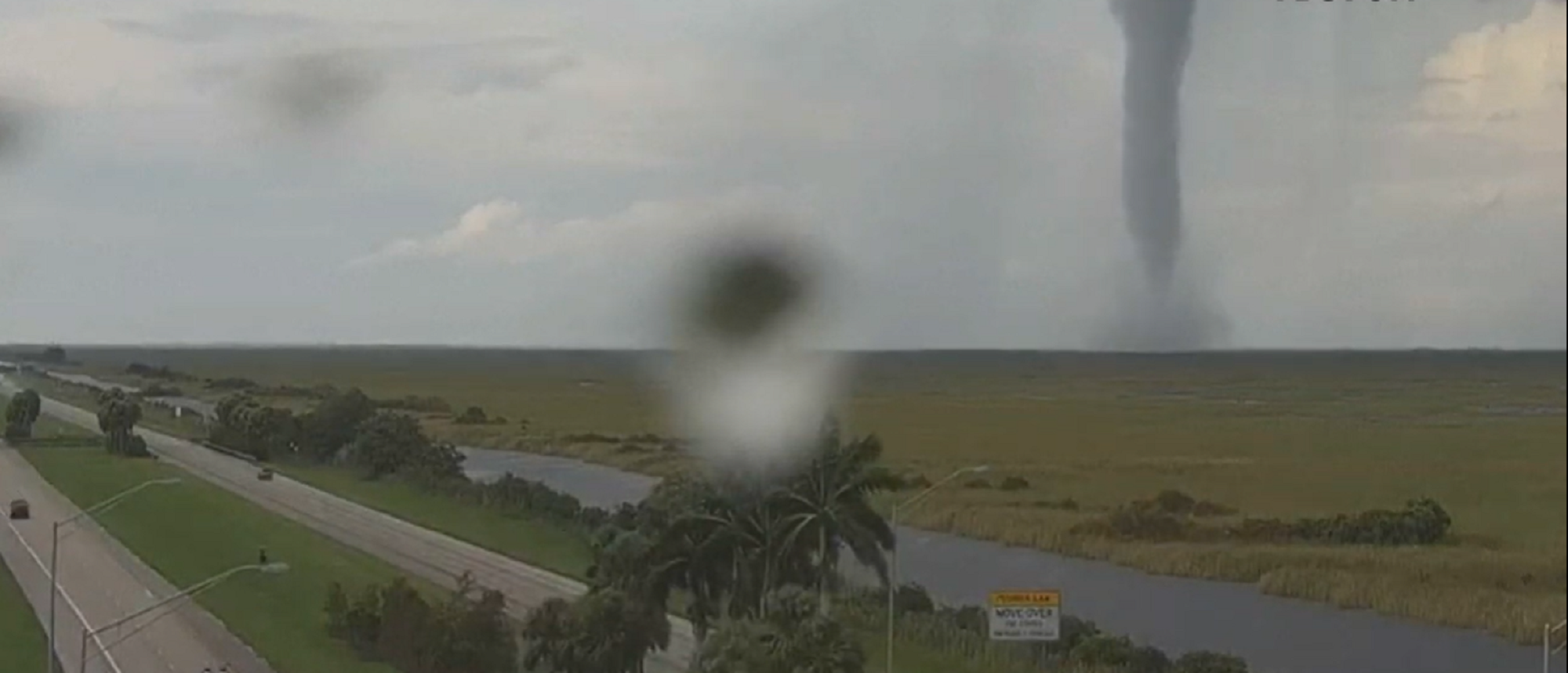 Tornadoes Hit Florida Ahead of Hurricane Milton [Video]