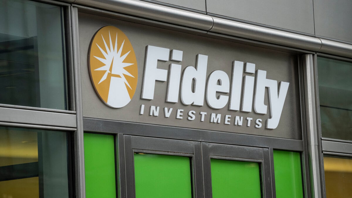 Fidelity data breach compromises more than 77,000 customers [Video]