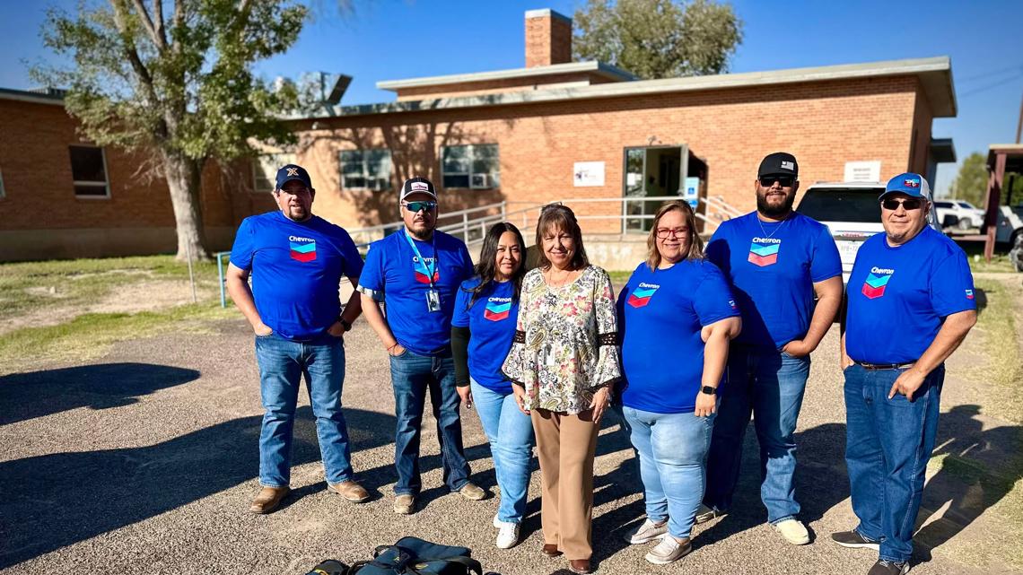 Reeves County Chevron employees show up for local community [Video]