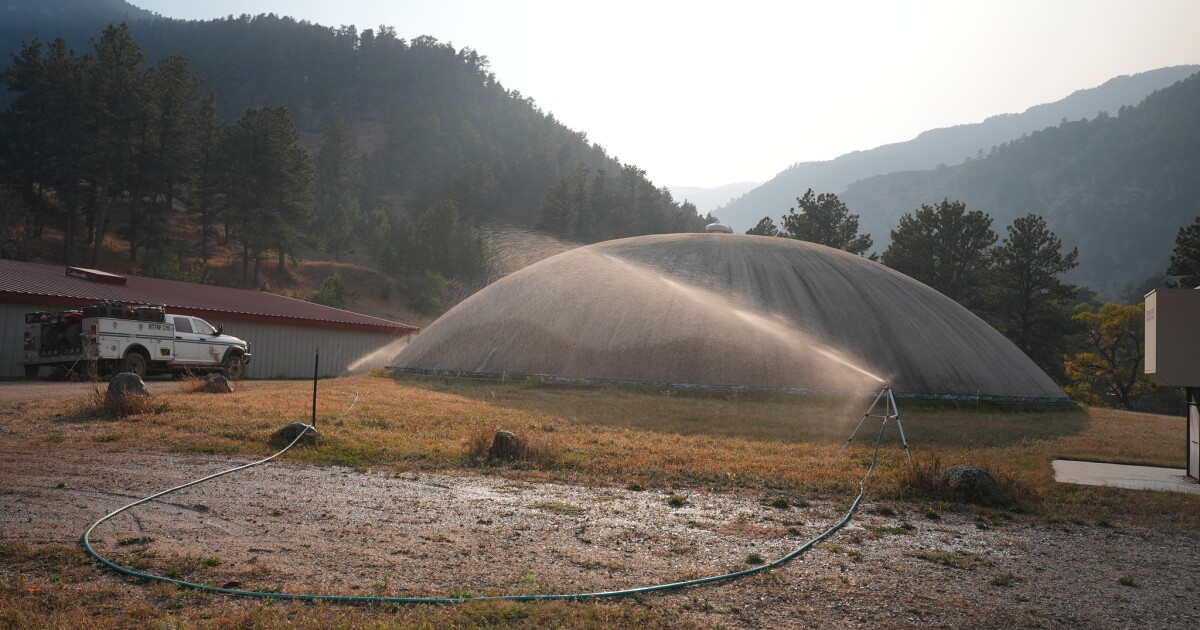 Water plant protection successful overnight as Elk Fire expands 3,000 acres [Video]