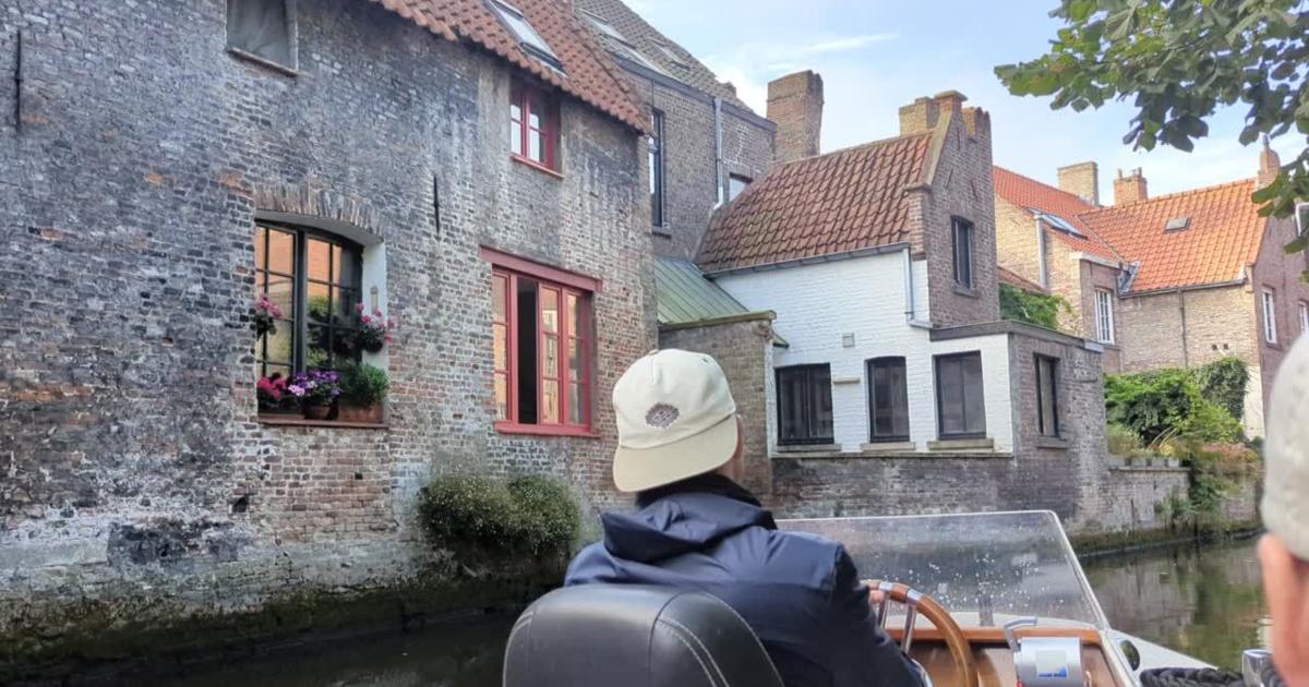 Narrated canal cruise in Bruges [Video]