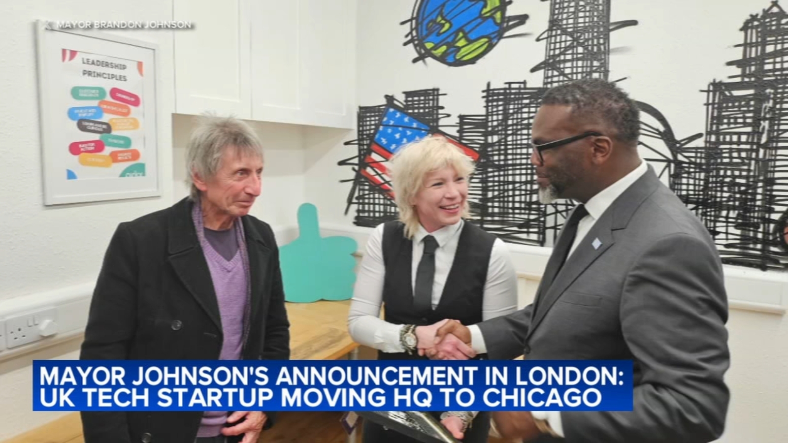 Mayor Brandon Johnson announces British tech startup expanding operations to Chicago during his trip to London ahead of Bears game [Video]