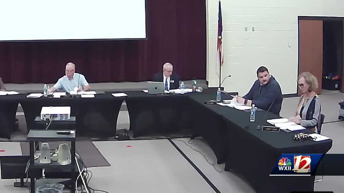 Davidson County school board candidates discuss key issues [Video]