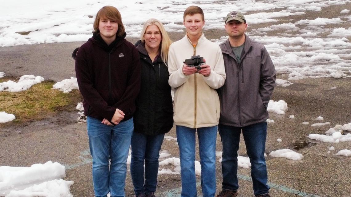 Allegan Co. brothers remembered after dying in crash [Video]