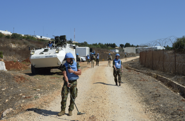 Unifil says Israeli tanks ‘destroyed’ camp entrance in Lebanon before ‘forcibly’ entering [Video]