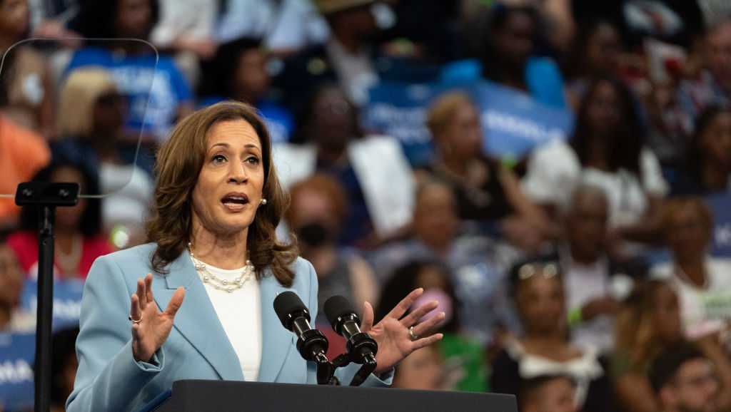 As Harris makes case for presidency, her record as prosecutor draws fresh scrutiny [Video]