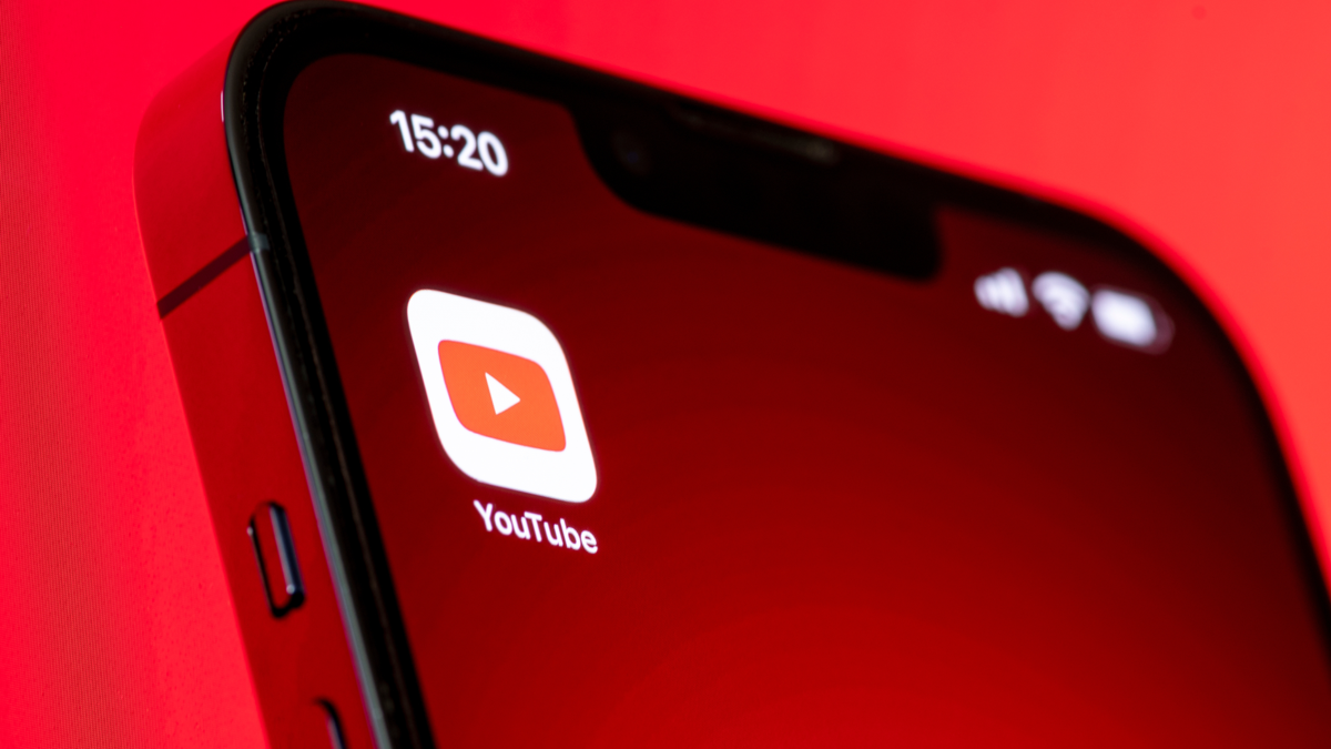 YouTube Gets a Big Update With Sleep Timer, Miniplayer, AI Replies [Video]