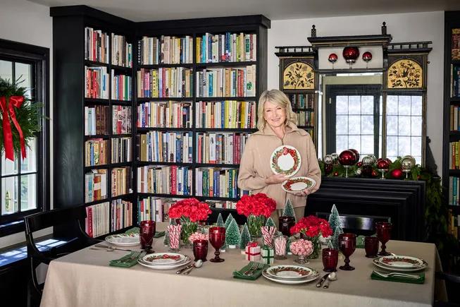 J.C. Penneys holiday playbook: Deals, in-store experiences and Martha Stewart [Video]