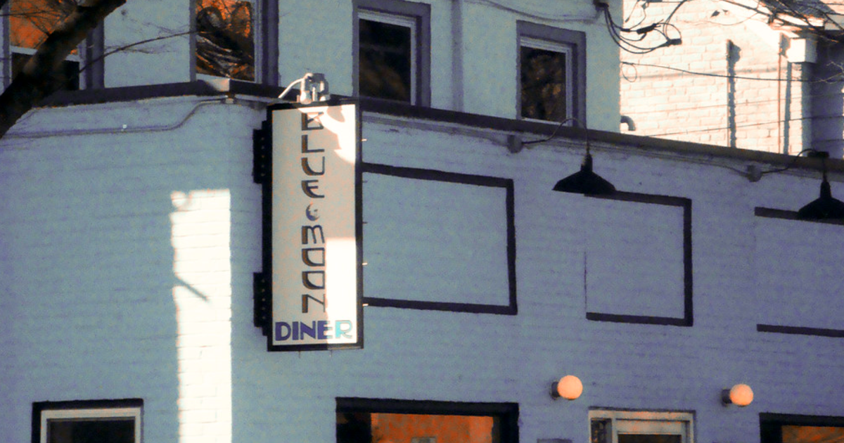 Blue Moon Diner on West Main to close by Thanksgiving [Video]