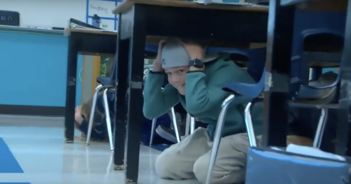 Spencer Butte Middle Schoolers sharpen their earthquake prep during Great Shakeout | News [Video]