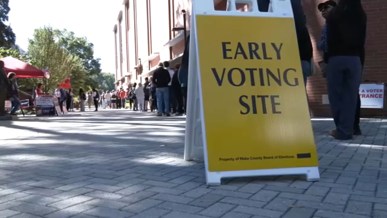 Election 2024: Democrats, Republicans push early voting as students head to polls [Video]