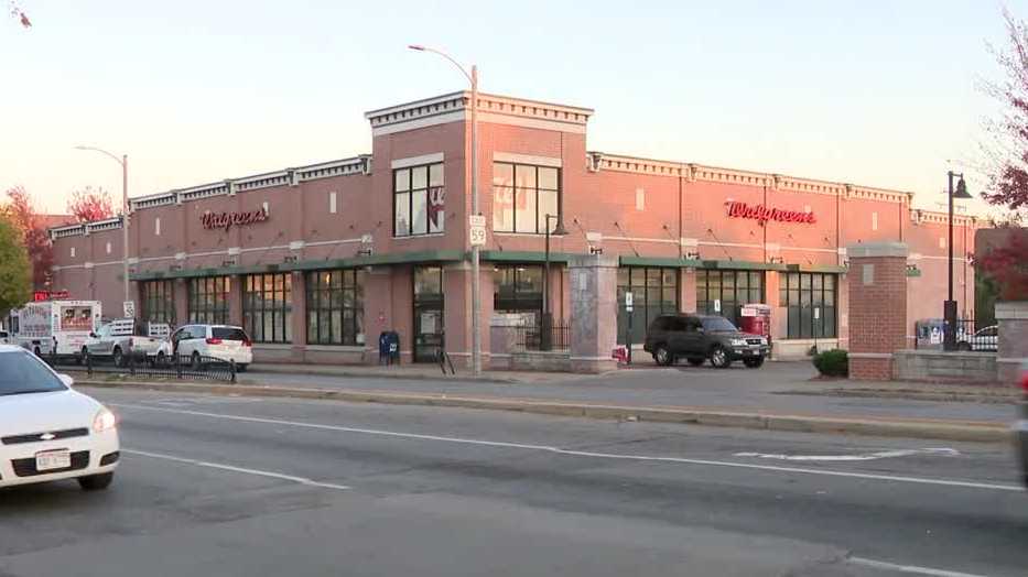 Milwaukee Walgreens at Layton and National closes due to crime [Video]