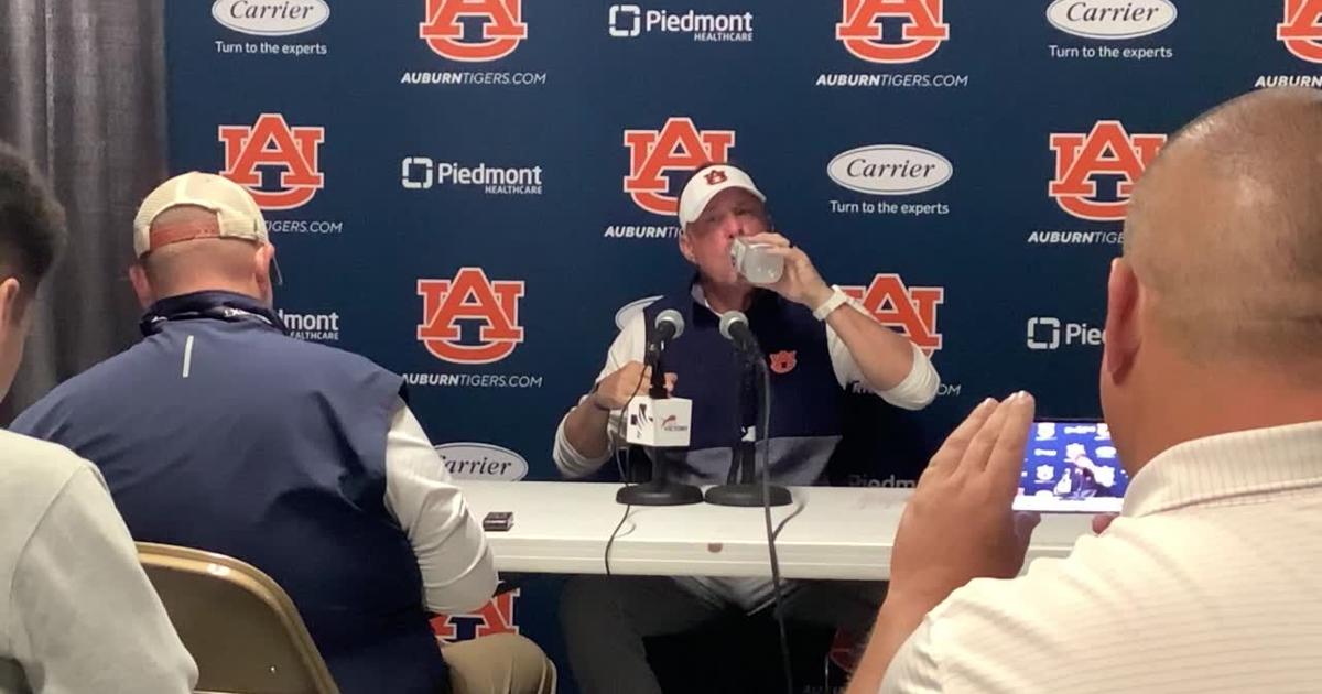 Hugh Freeze recaps Auburn’s loss to No. 19 Missouri [Video]