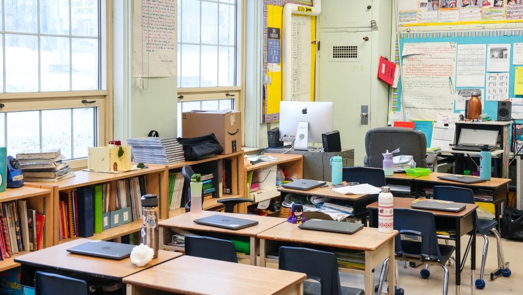 11 teachers suspended over allegations of toxic climate at Montreal primary school [Video]