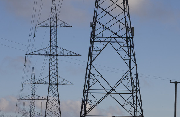 Over 53,000 homes and businesses without power as Storm Ashley sweeps across Ireland [Video]