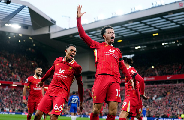 Liverpool edge Chelsea to reclaim top spot  TheJournal.ie [Video]