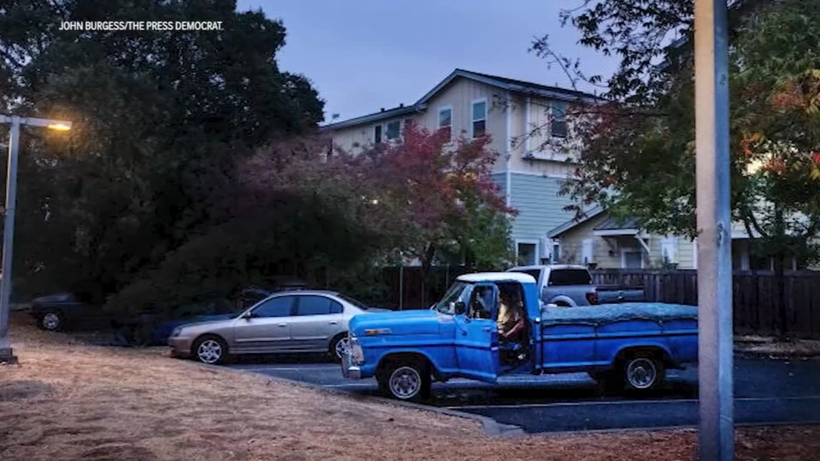 California Homeless Crisis: Sonoma County safe parking lot for unhoused ordered to close, leaving community in limbo [Video]