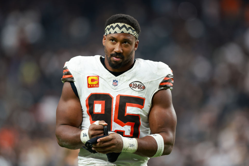 Myles Garrett Rips Browns Fans For Cheering Watson Injury [Video]