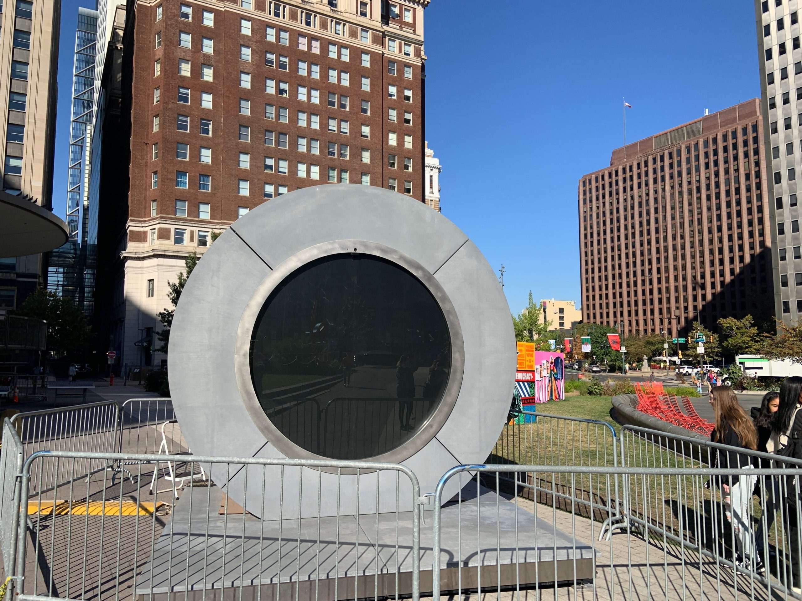 LOVE Park Portal to bring the world a little bit closer [Video]