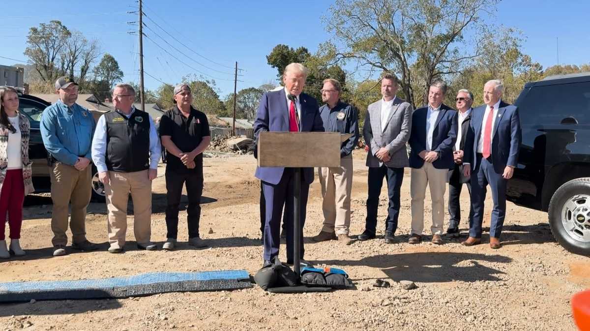 Trump criticizes FEMA, pushes debunked claims [Video]