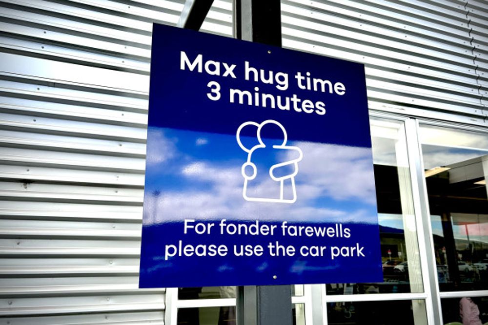 Airport’s New Hug Time Limit Sparks Debate: Is Nothing Sacred? [Video]