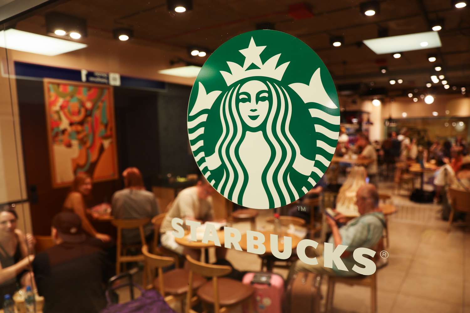 Starbucks Suspends Its Outlook for 2025, Sending Its Stock Lower [Video]