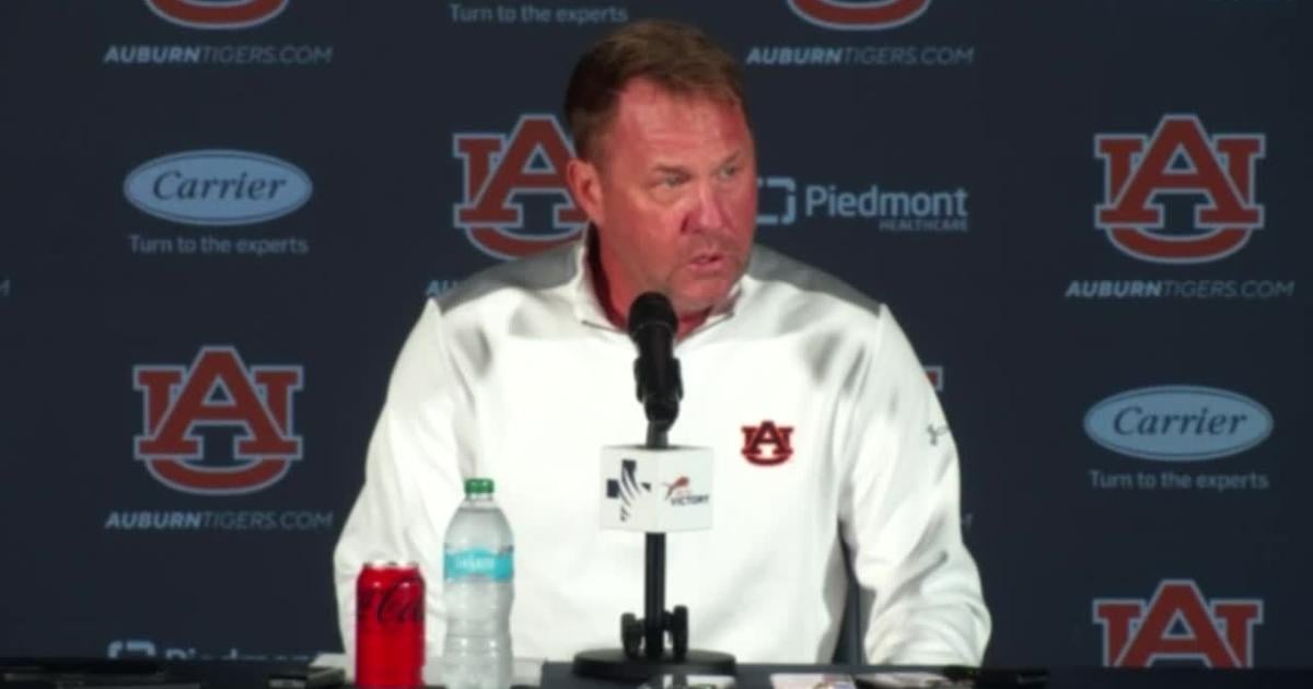 Hugh Freeze previews Kentucky [Video]