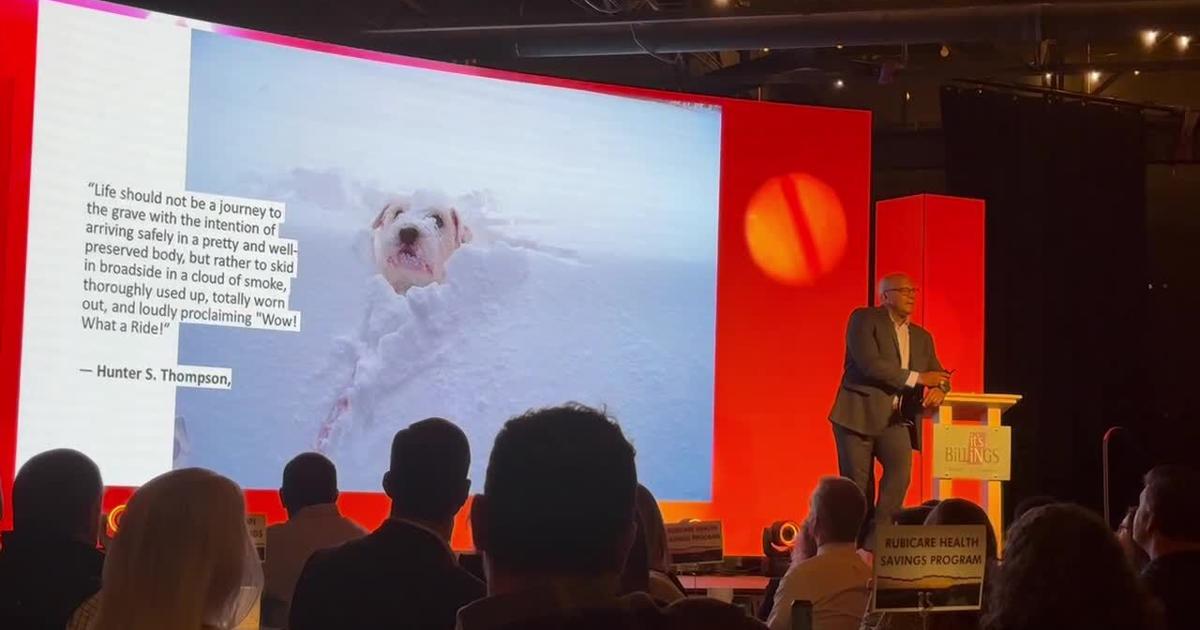 Aaron Davis, former Nebraska football standout, speaks during Billings Chamber of Commerce annual meeting [Video]