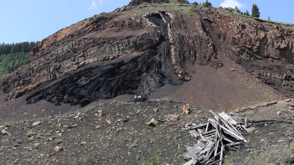 Grassy Mountain coal mine has benefits, group says [Video]