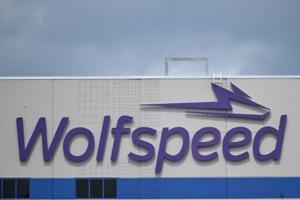 Wolfspeed and ZF put German chip factory on ice [Video]