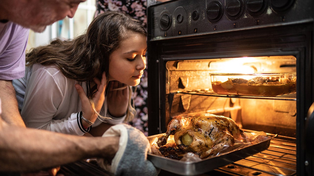 ‘Cook from Frozen’ turkey may be a solution to a thawing problem [Video]