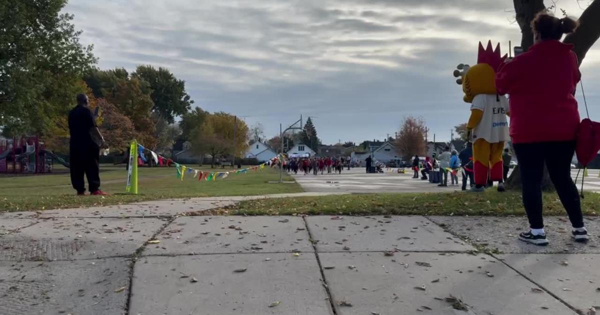 Second annual Teddy Trot at Roosevelt Elementary School [Video]