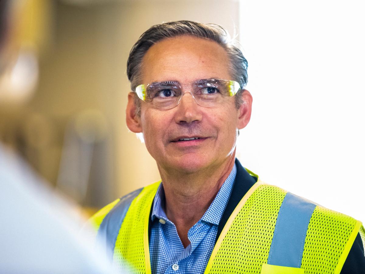 Boeing’s new CEO is taking on the ultimate management test [Video]