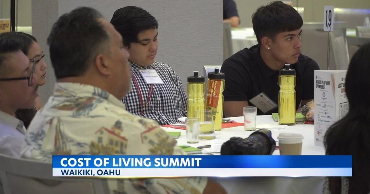 Hawaiis young professionals attend summit to prevent locals from being priced out of paradise | Video