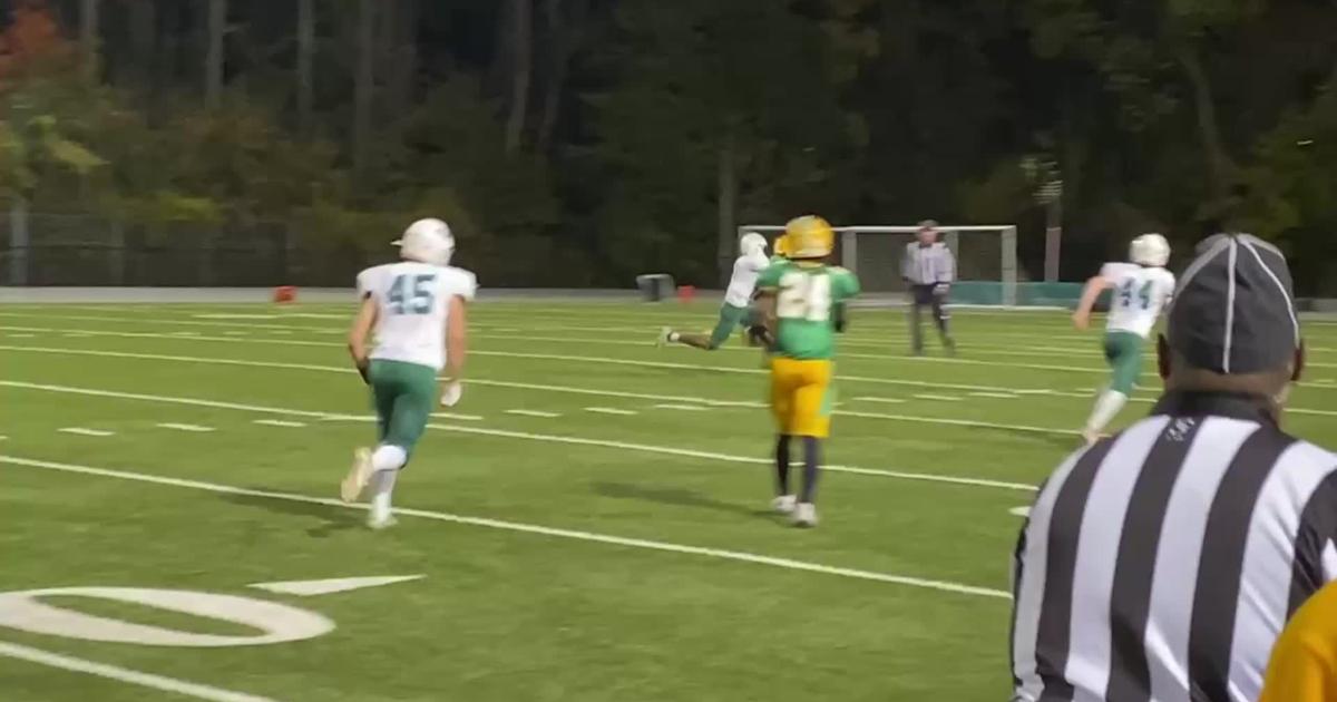 Lavell Winston 46-yard TD pass to Jelontay Miles for Henrico High football in 41-28 win over Hanover [Video]