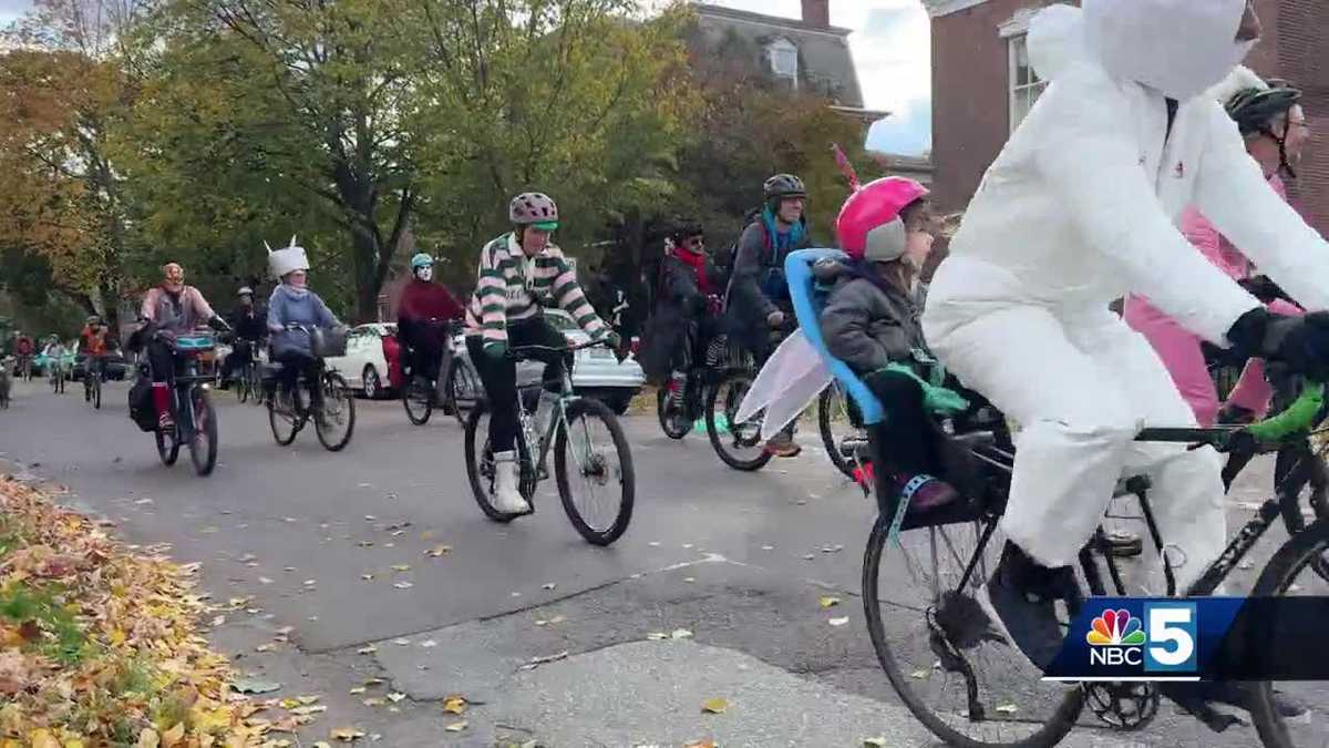 Burlington celebrates the 15th annual Halloween Bike Ride [Video]