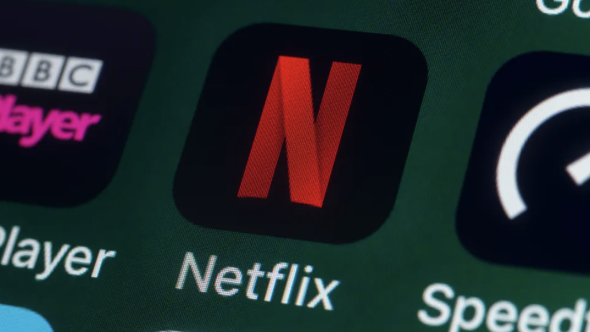 New Netflix upgrade will save you hours of shuffling with new viewing experience – and it’s totally free [Video]