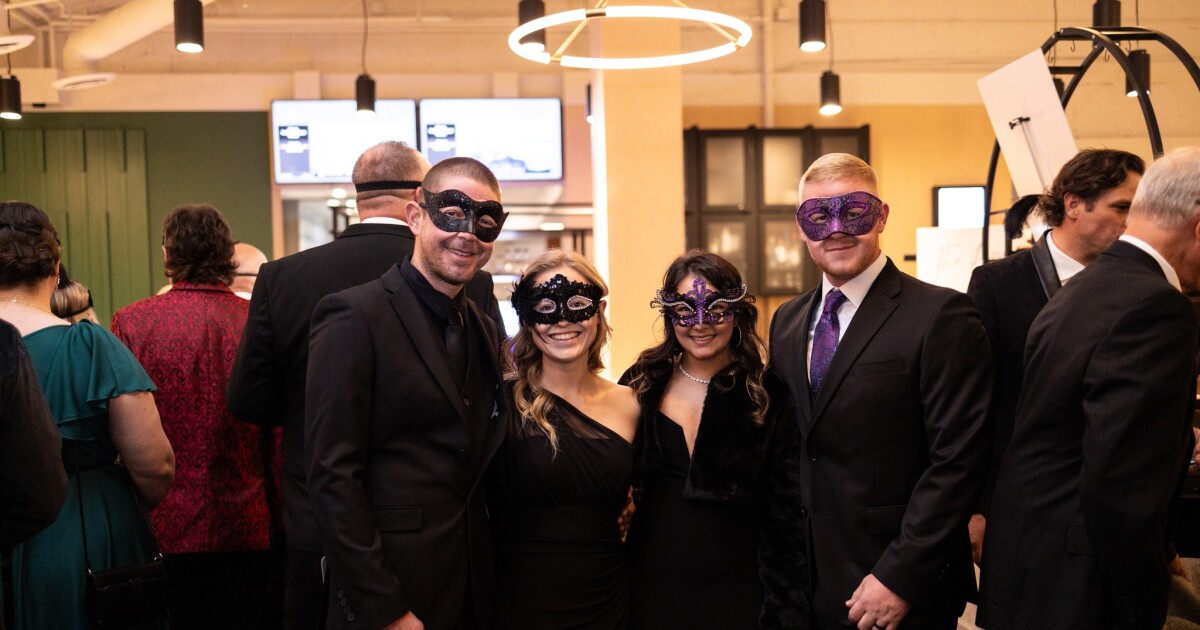 Masquerade for Memories; help raise funds to research Alzheimer’s treatments [Video]