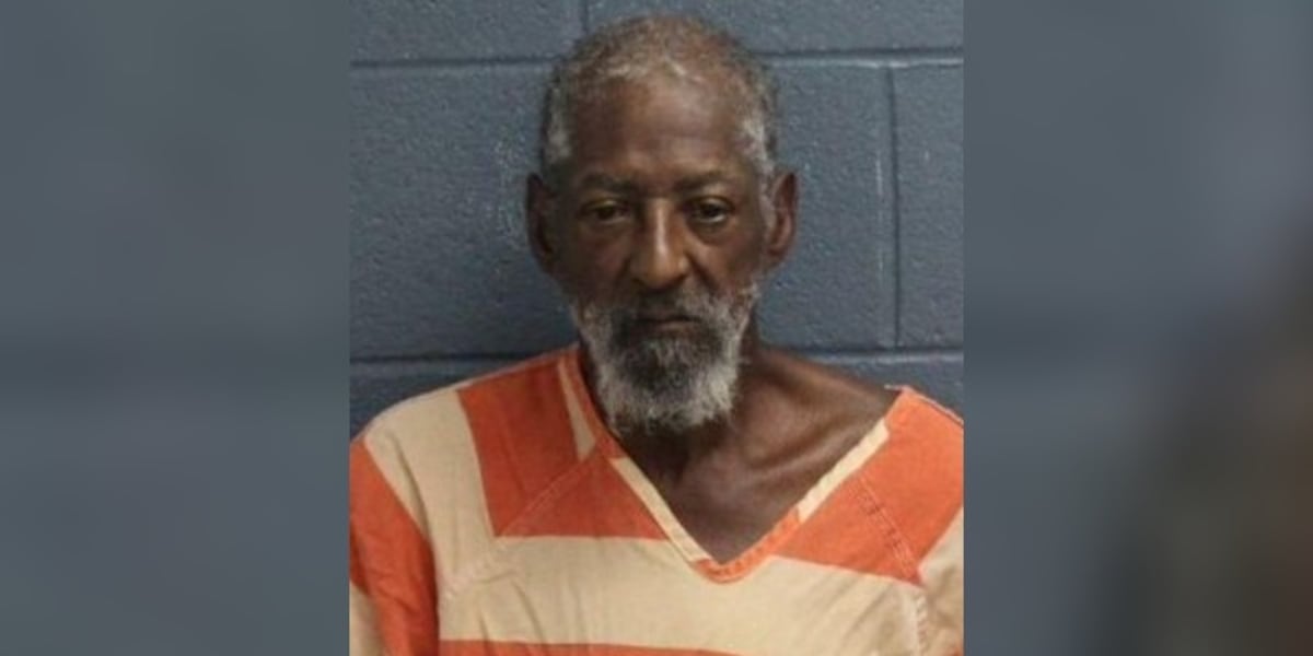 Pender County man arrested for murder after shooting that killed one, injured two [Video]