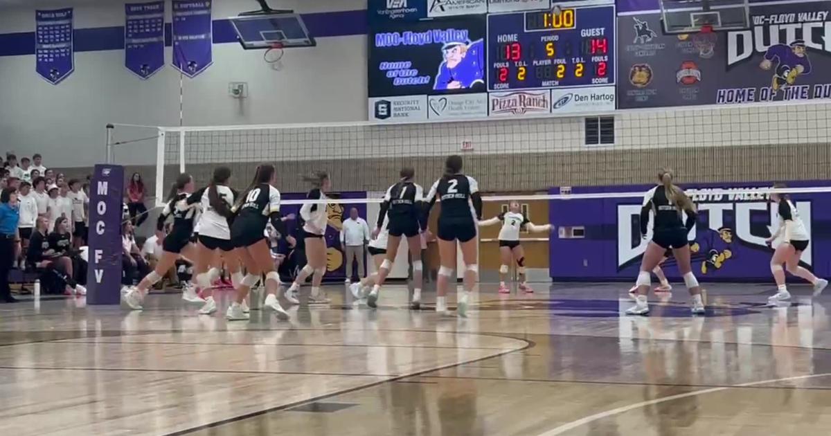 Boyden-Hull volleyball scores match point against Hinton to advance to state [Video]